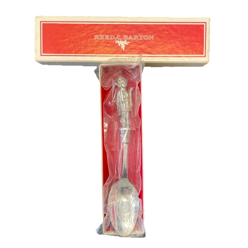 Reed & Barton The Lamplighter Christmas 1986 Spoon‎